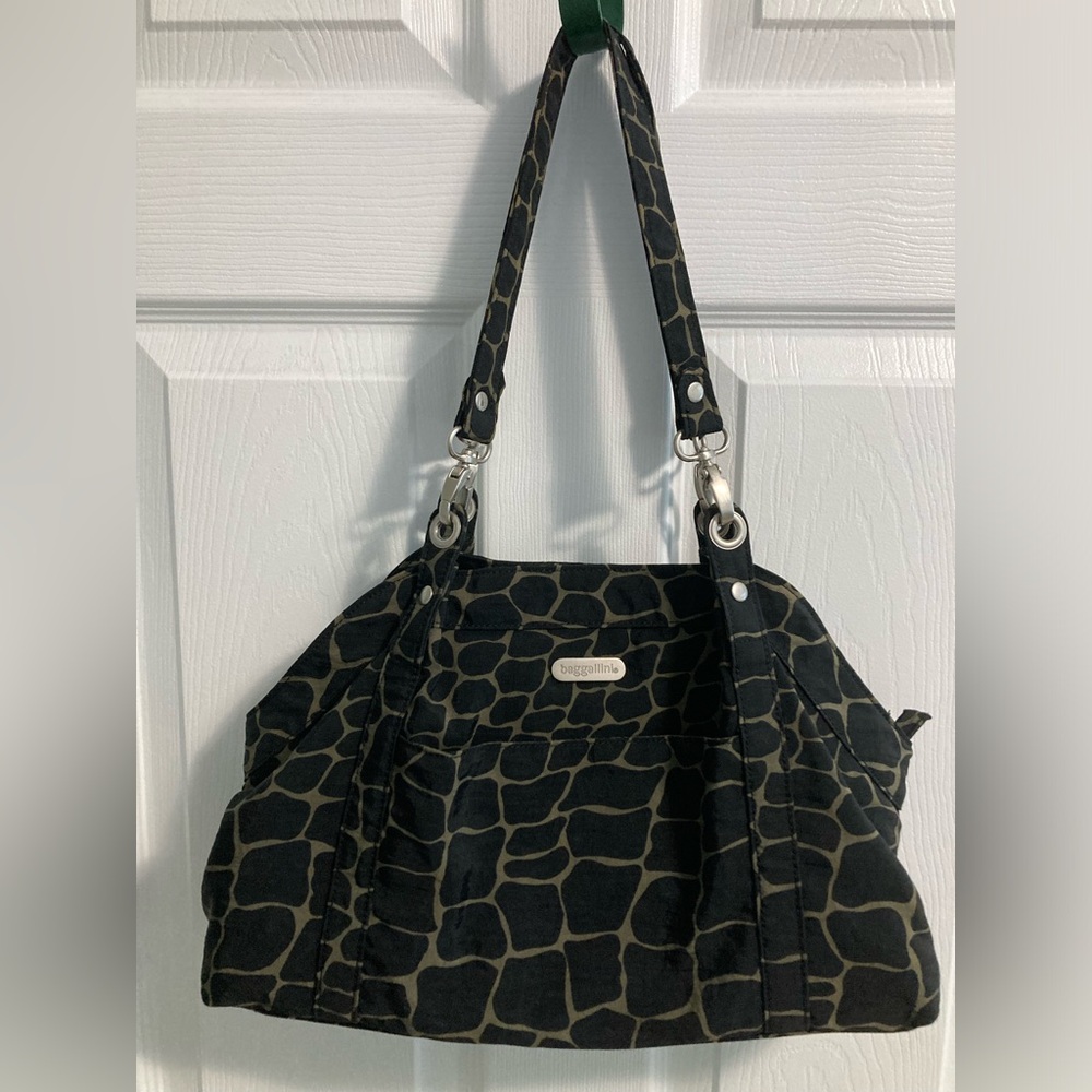 Baggallini  shoulder bag